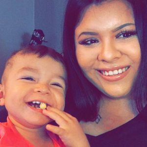 Meet your Posher, Nicole